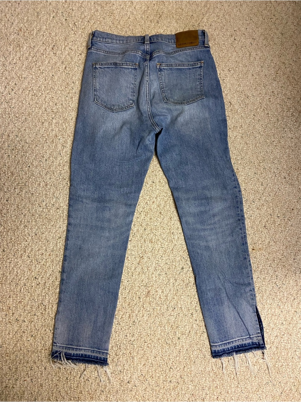 Denim Forum Yoko High Rise Slim | 28 | Medium Wash - Picture 3 of 7